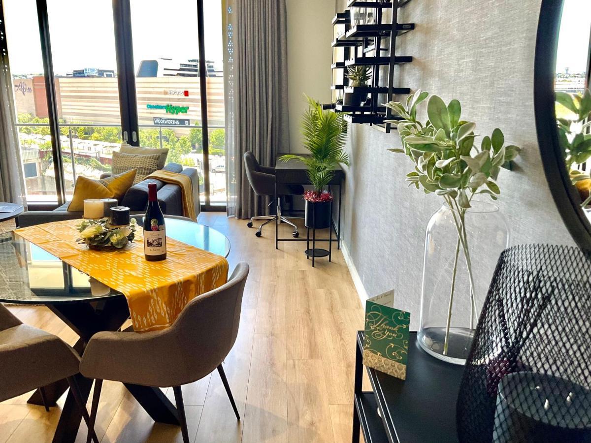 5 Star Elegant Apartments, Ellipse, Waterfall City, Midrand, Johannesburg Buitenkant foto