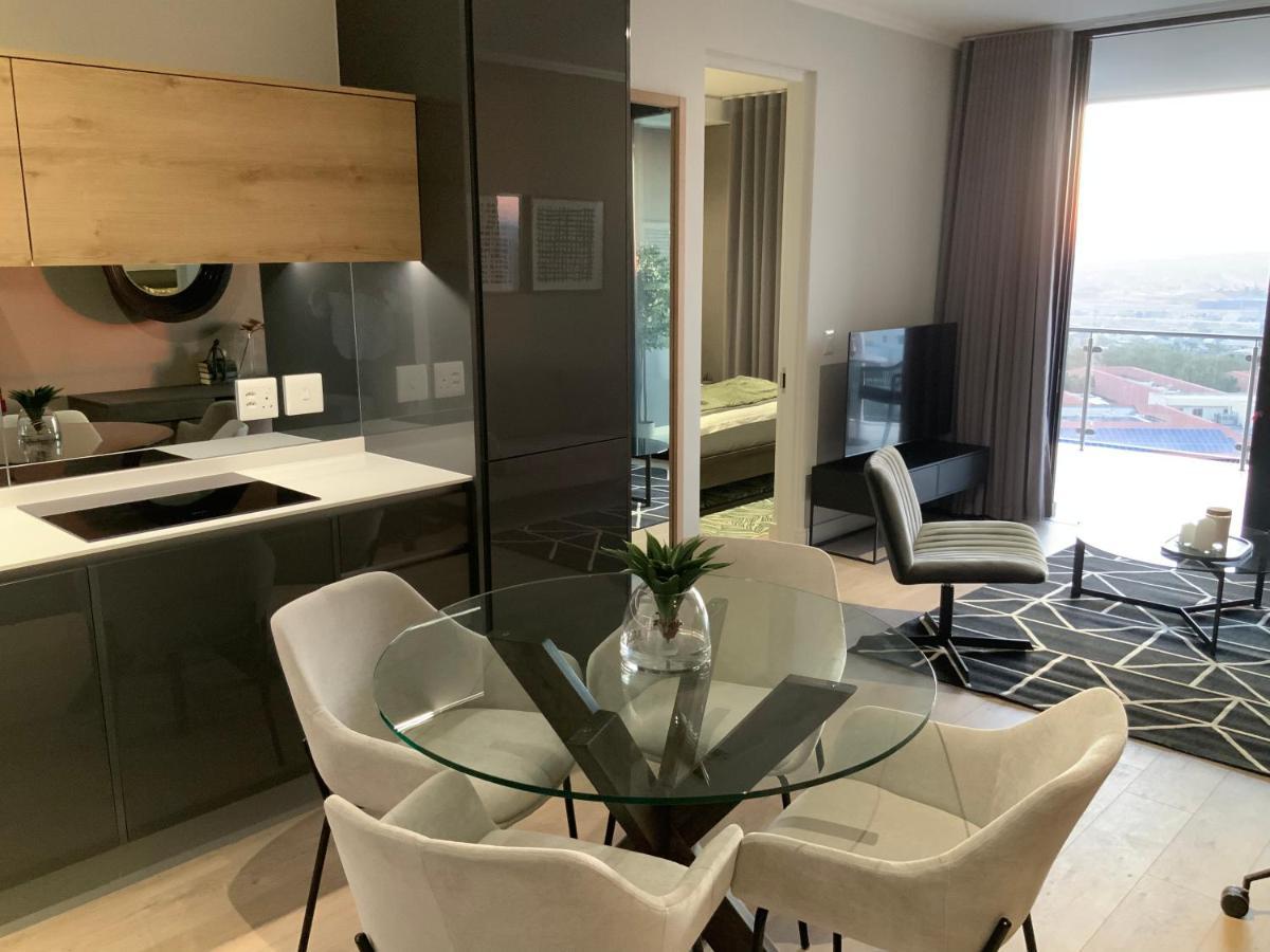 5 Star Elegant Apartments, Ellipse, Waterfall City, Midrand, Johannesburg Buitenkant foto