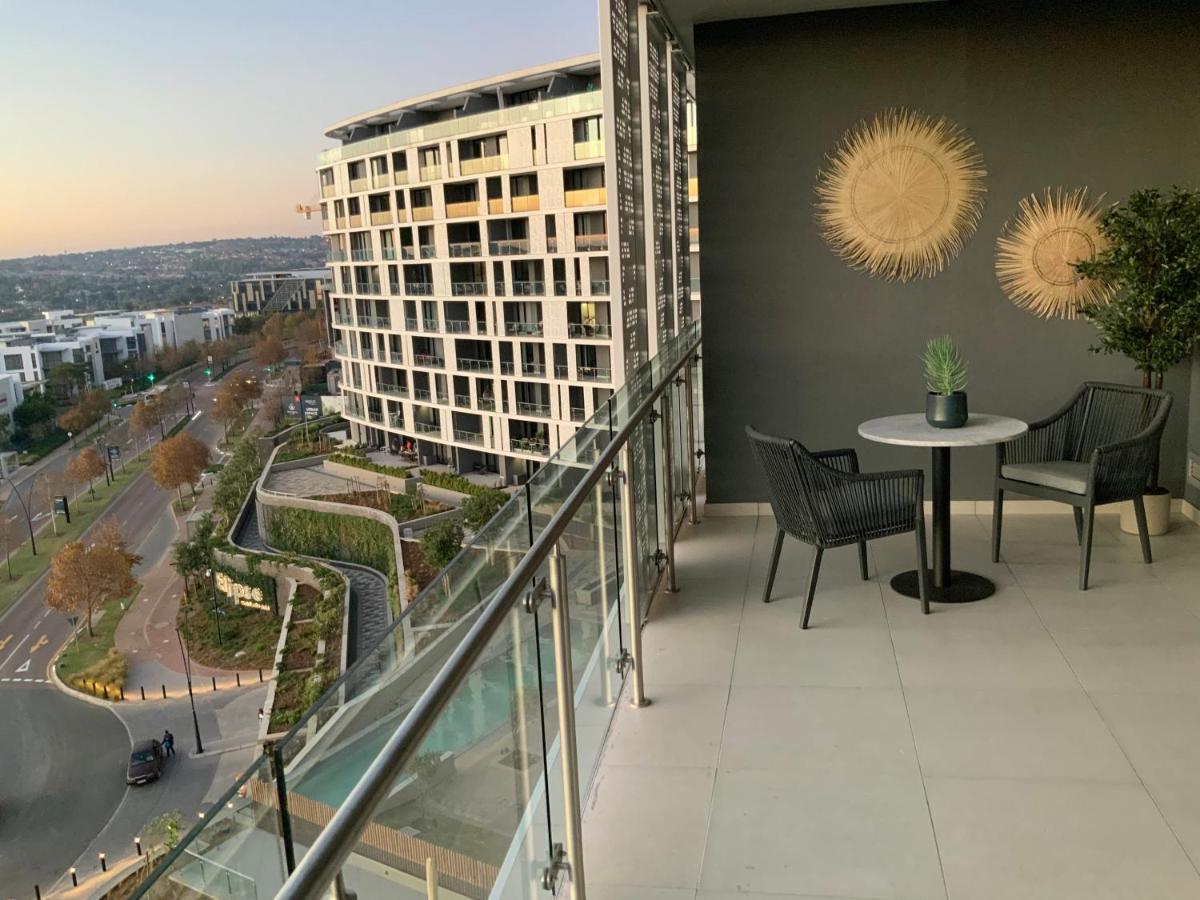 5 Star Elegant Apartments, Ellipse, Waterfall City, Midrand, Johannesburg Buitenkant foto